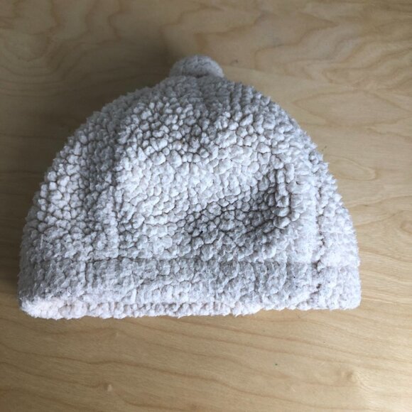 J.J. Cole Bundle Me Sherpa Beanie - Picture 5 of 7